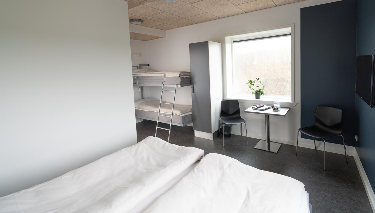 Icv Sleepwell Hotel Vra Bagian luar foto
